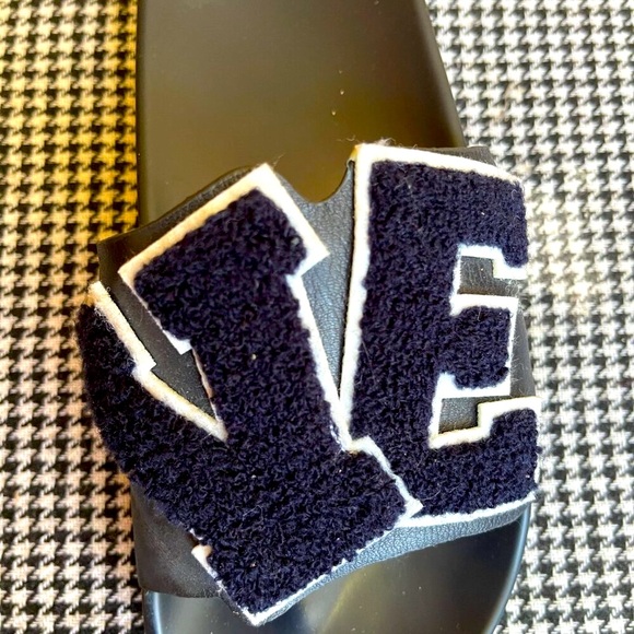 NEW IN BOX Tory Burch LOVE Slide Sandals - Size 6 - Navy and white. Authentic! - Picture 3 of 8